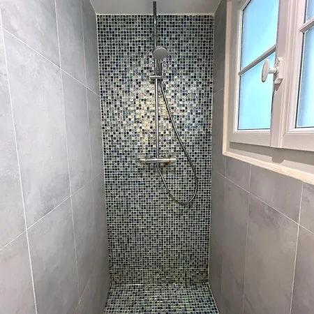 Appartamento Outstanding And Sunbathed 3 Br Parigi